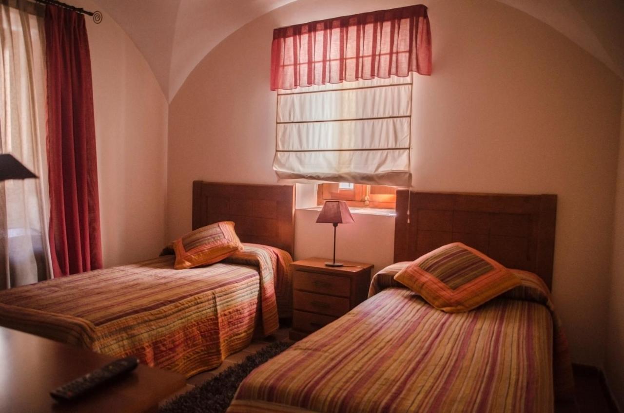 Casa Sierpes Apartment Caces Cameră foto